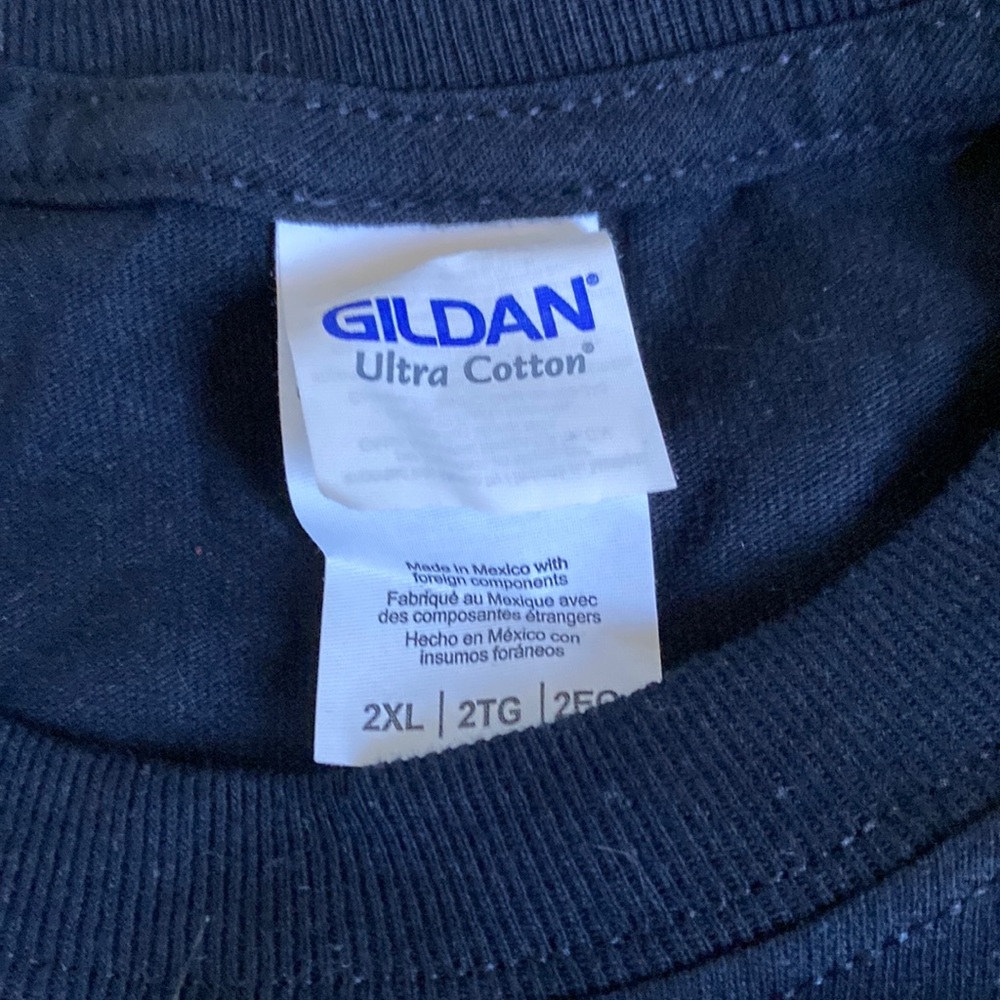 Basic tshirt with logo